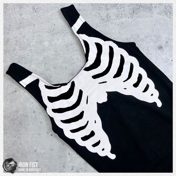 DOLLS KILL / IRON FIST BONE IN BODYSUIT IN BLACK & WHITE SKELETON HALLOWEEN GOTH - Picture 3 of 13